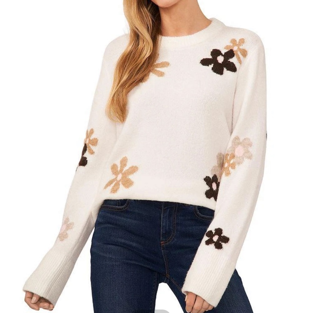 CeCe Groovy Sweater Antique White - Picture 2 of 12